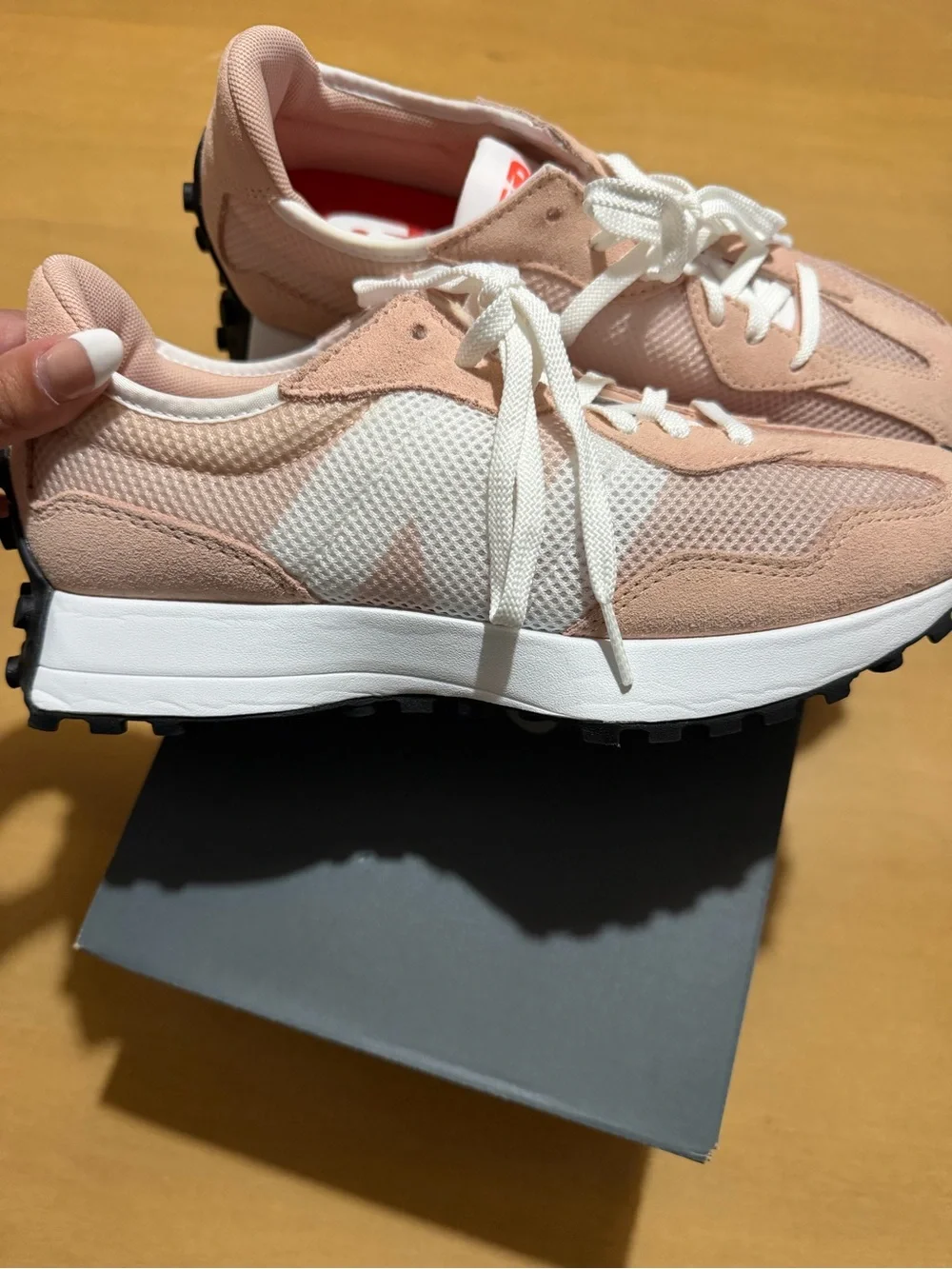 New Balance Women’s 327 Lightweight Pink Running Sneakers - Picture 3 of 6